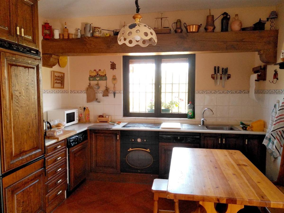 La Cirujana De Gredos Villa San Esteban del Valle Kültér fotó