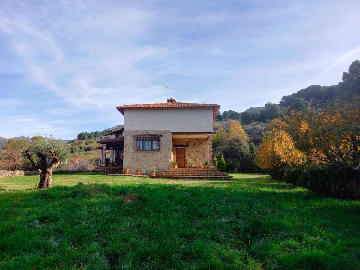 La Cirujana De Gredos Villa San Esteban del Valle Kültér fotó